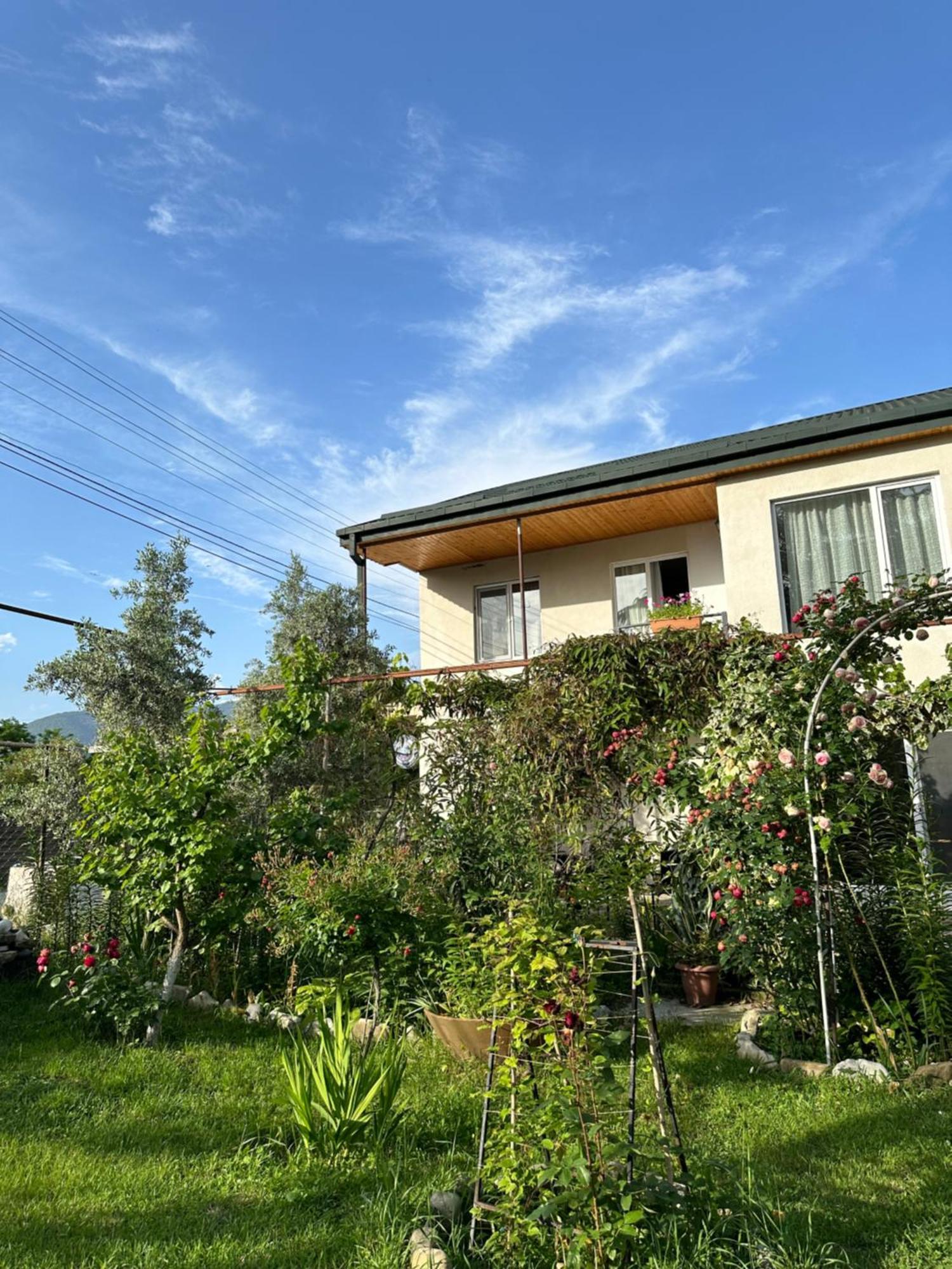 Hotel Orenda Telavi Exterior foto